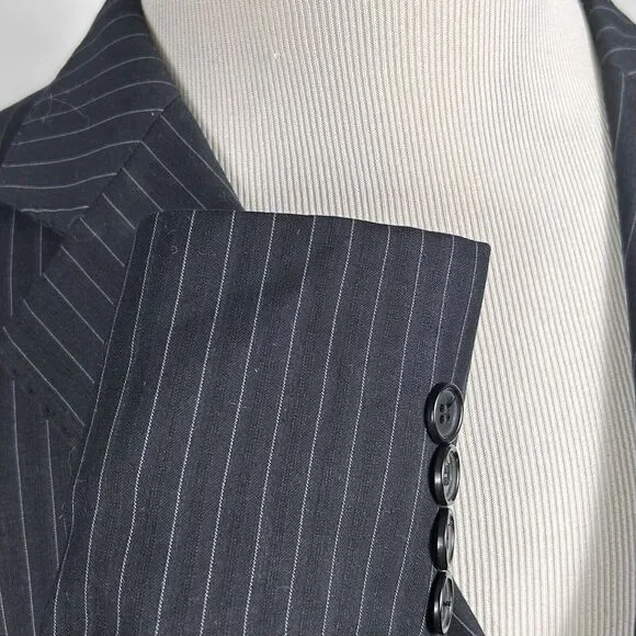 Vicci Uomo 50R Suit 42x28 Pleated Black Striped Wool Three Button Vented